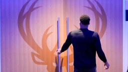 Giannis Antetokounmpo Admits He’s ‘Scared’ To Leave Milwaukee Bucks For Miami Heat