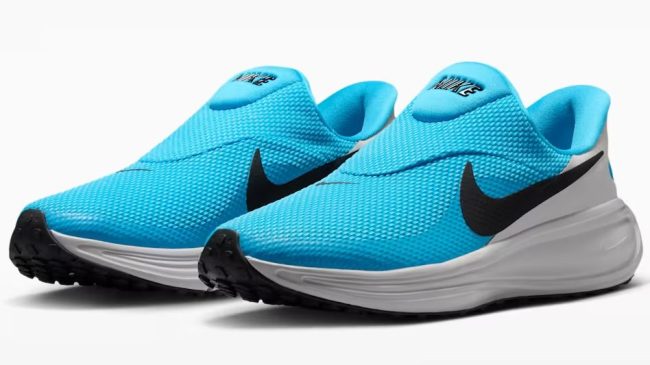 Revolution 8 EasyOn Road Running Shoes