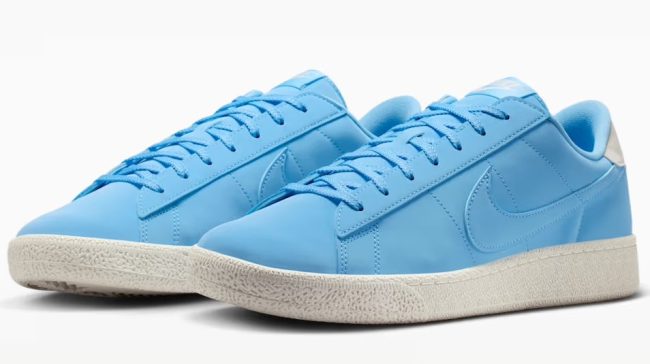 Nike Tennis Classic Shoes