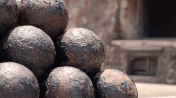 TSA Agents Bust Traveler Who Stuffed Suitcase With Stolen Cannonballs From Civil War Fort In Alabama