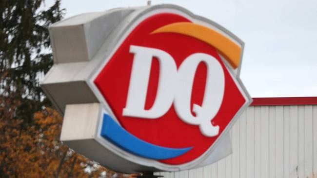 Dairy Queen sign