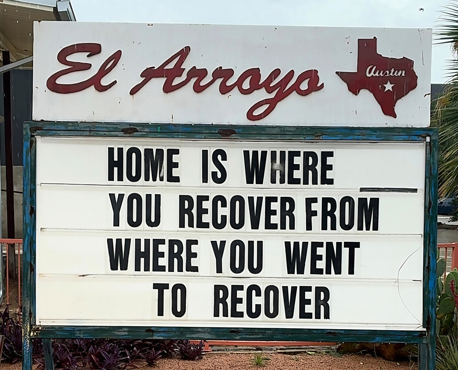 hilarious weekend meme about home