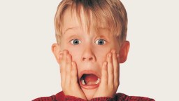 Macaulay Culkin Has Reportedly Met With Disney About Properly Rebooting The ‘Home Alone’ Franchise