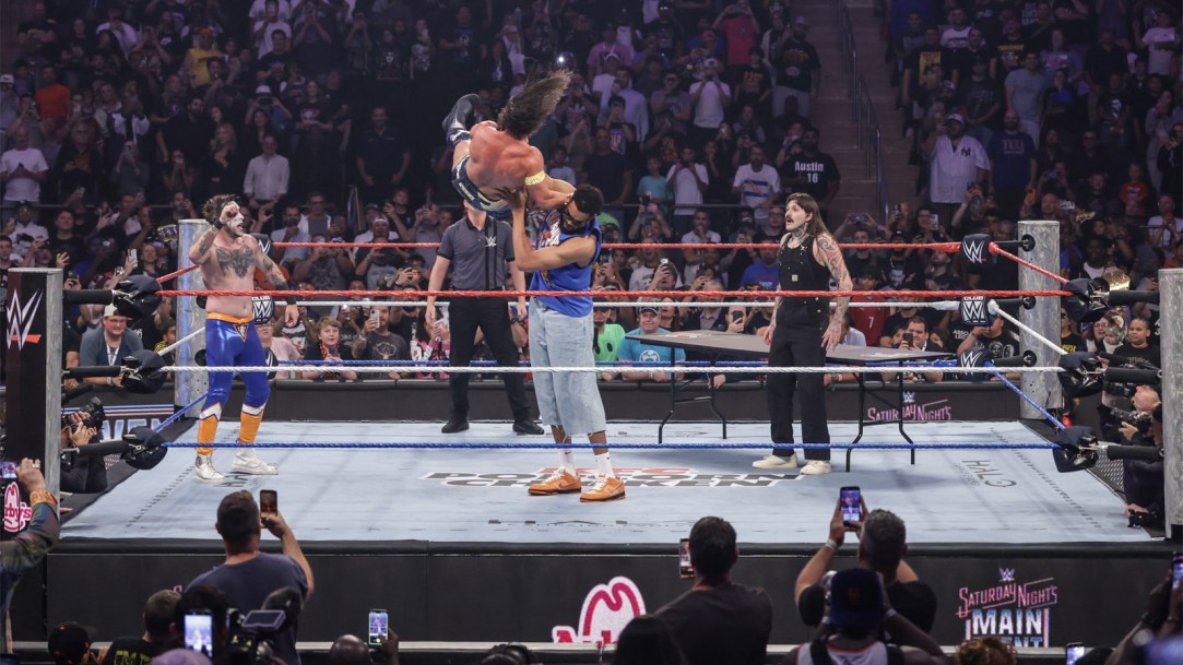 karl-anthony-towns-wwe-dominik-mysterio