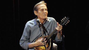 Unseen Footage Of Levon Helm Singing ‘Atlantic City’ In Arkansas Hotel Is Food For The Soul