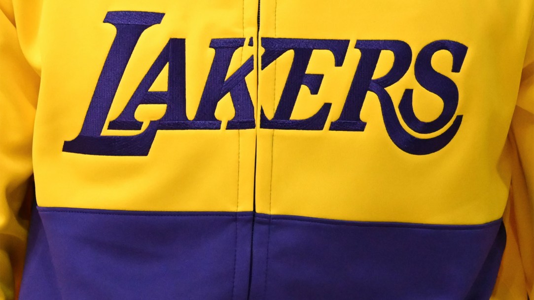 los-angeles-lakers-warmup-jacket