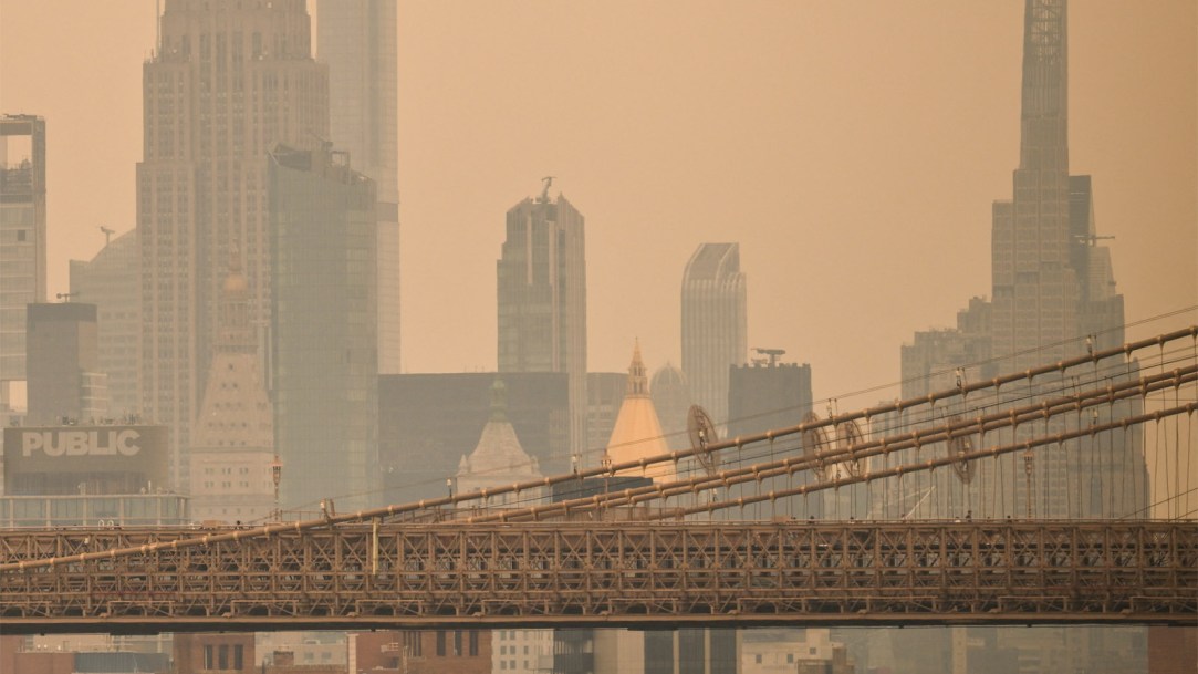 smoke-wildfires-new-york