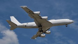 Fleet Of ‘Doomsday Planes’ Spotted On The West Coast After CIA Director Takes Mysterious Trip To Russia