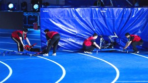 Humanoid-robots-crash-into-foam-wall-at-100-meter-sprint