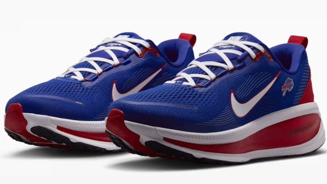 Nike Vomero 18 Road Running Shoes - Buffalo Bills