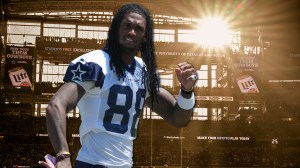 CeeDee Lamb Net Practice Ball Tracking AT&T stadium dallas cowboys sun glare curtains