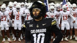Texas’ Monstrous Offensive Line Makes Colorado Football Players Look Like Middle Schoolers
