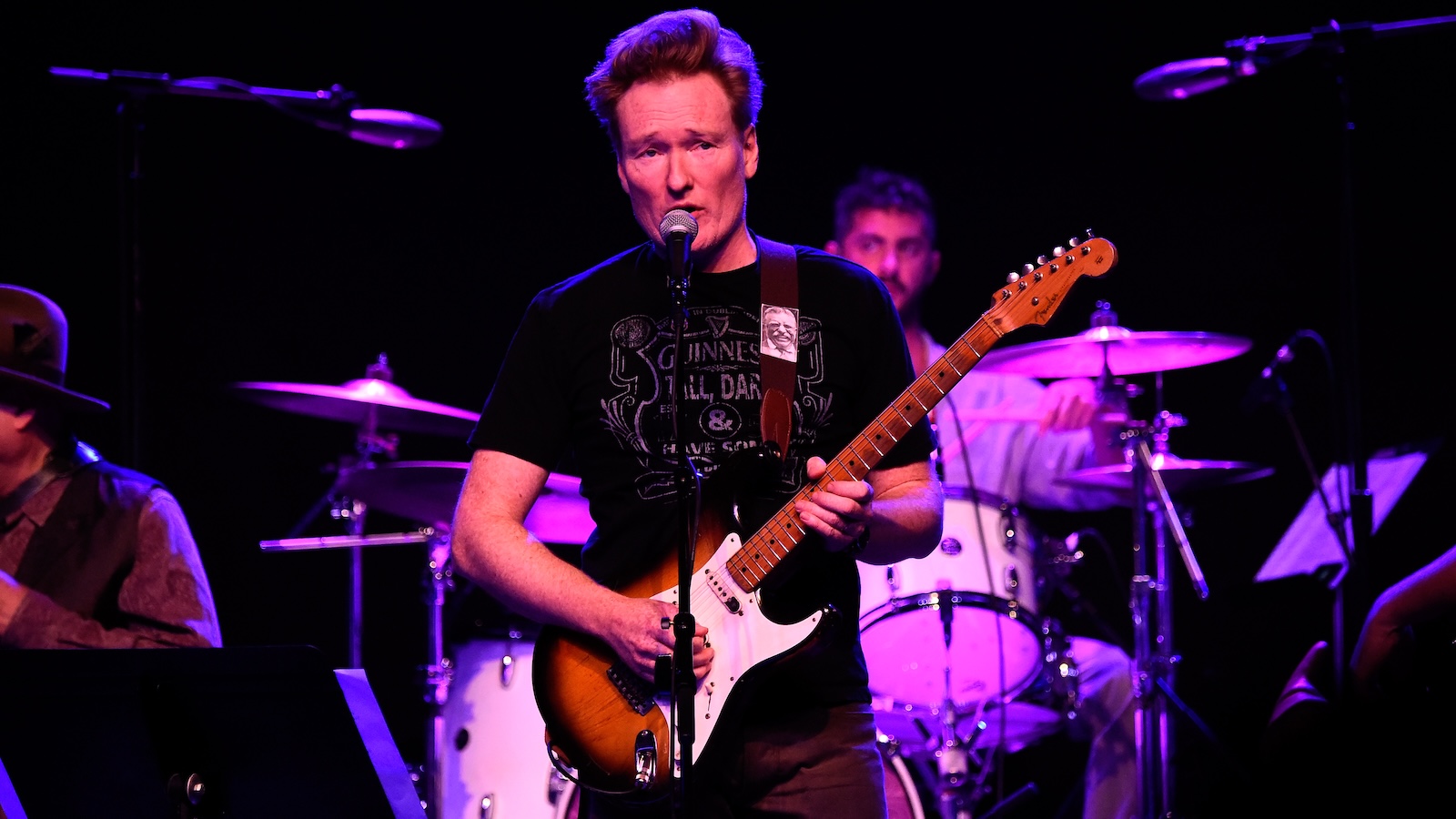 conan o'brien guitar