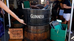 Scientists Hopeful They Can Recreate Original Guinness Formula After Finding 162 Y/O Bottle In A Shipwreck