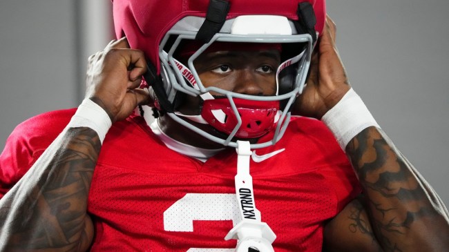 Ohio State RB Legend Bey