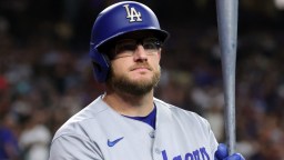 Dodgers 3B Max Muncy Is Earning A $15K Bonus Every Time He Steps Up To The Plate Thanks To Unique Contract Incentive
