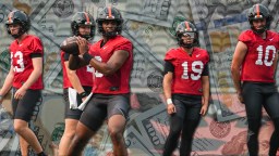 Oregon State Football Team Won’t Pay Defensive Players More Than $200,000 After $1.5 Million Quarterback Disaster