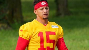 Patrick Mahomes Immediately Roasted Himself After Embarrassing Training Camp Throw Went Viral