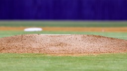 Ex-MLB Pitcher Turned Oklahoma High School Baseball Coach Protects His Players From Knife-Wielding Attacker