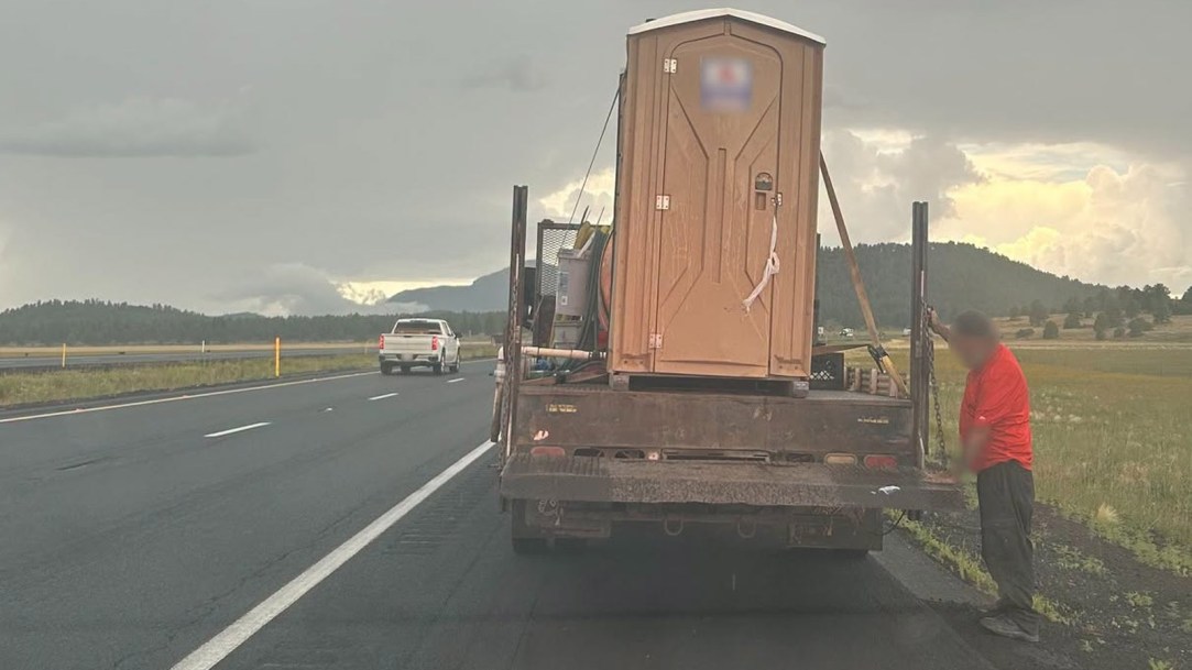 porta-potty-toilet-paper-traffic-stop