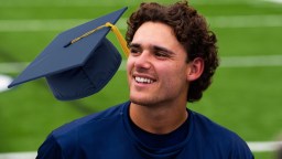 Penn State QB Exploits Academic Facade To Make $1 Million During College Victory Lap