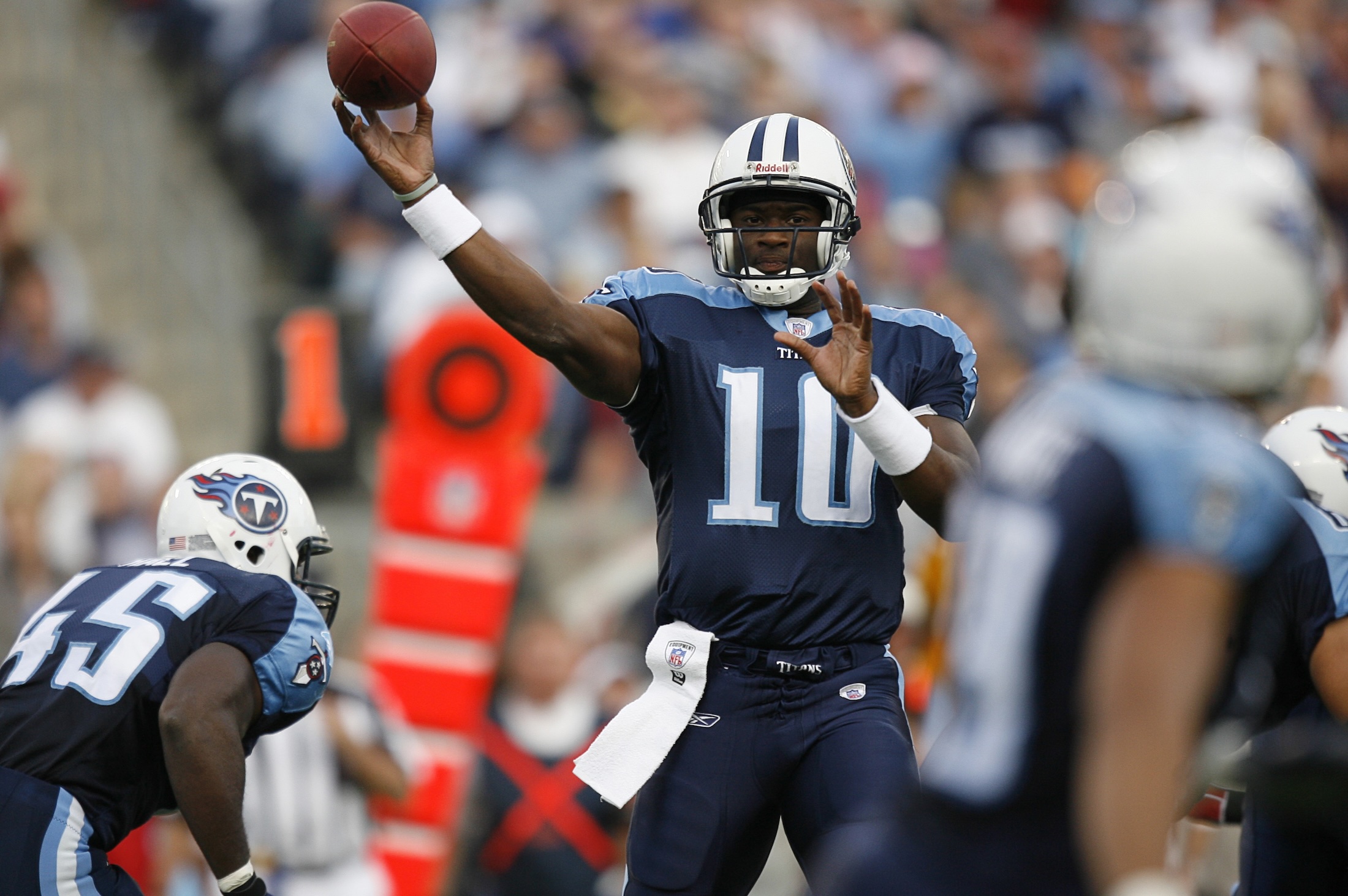 QB Vince Young of the Tennessee Titans during a game against the New York Giants at LP Field in Nashville, Tennessee on November 26, 2006.