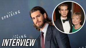 andrew garfield mom