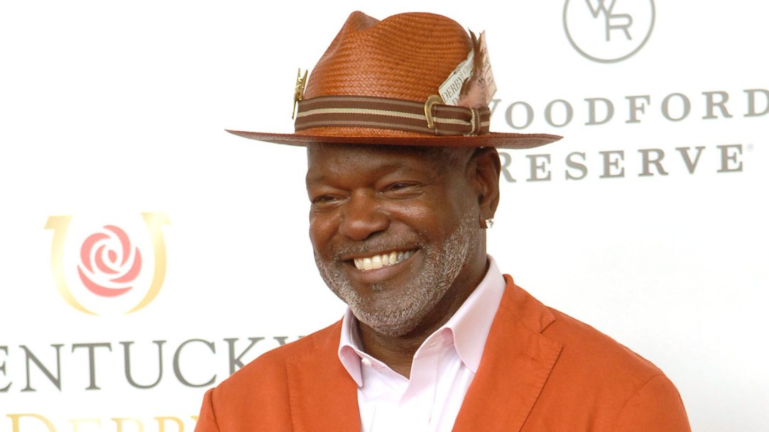 Emmitt-Smith-on-the-Kentucky-Derby-red-carpet