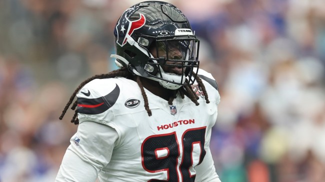 Texans DE Jadeveon Clowney
