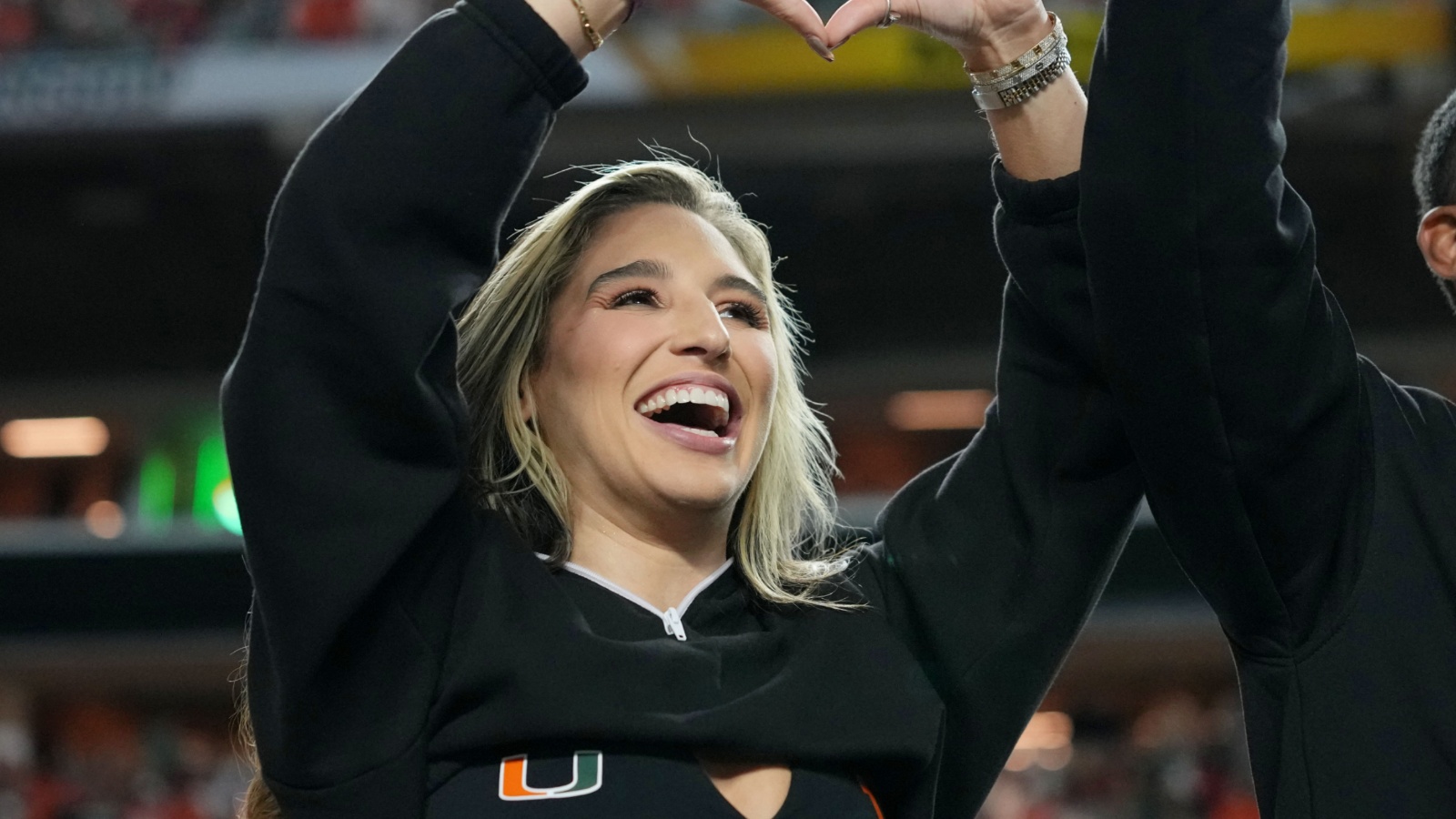 Abella Danger Parties At Miami Frat Before Attending UM Game Vs CMU Abella Danger Parties At Miami Frat Before Attending UM Game Vs CMU