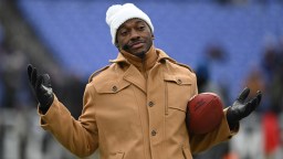 Robert Griffin III Gets Roasted For Claiming He Should Still Be In NFL Instead Of QBs Like Cooper Rush, Jack Strand