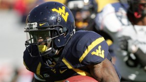 West-Virginia-Mountaineers-running-back-Noel-Devine