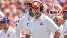 Boos Rain Down On Dabo Swinney For Missing Wide-Open Touchdown Due To Clemson’s Awful Clock Management