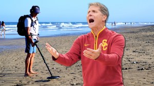 Eric Musselman beach incident video treasure hunter metal detector apology