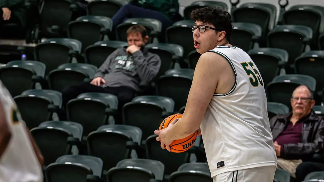 Erik Madrid College Basketball Oklahoma Baptist height weight 7-foot-2 371 pounds
