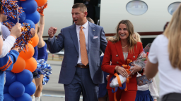 Florida Football Coach Jon Sumrall Threatens To Disown Wife If She Cheers For Alma Mater