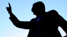 Many Fans Not Happy With Penn State’s Plan To Honor Joe Paterno 15 Years After His Coaching Career Ended In Disgrace