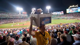 Absolute Legend Did The Lord’s Work, Went To 77 Different Ballparks To Find The Best Hot Dog In The Country: Here’s His Top 10