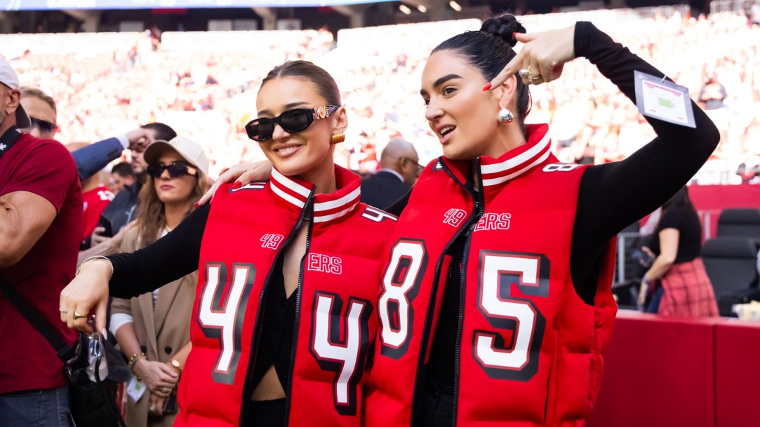 Kristin-Juszczyk-with-Claire-Kittle