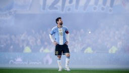 Lionel Messi’s Wife And His Teammates Had Hilariously Different Reactions To His Final Argentina Match