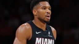 Giannis Antetokounmpo Looked Extremely Sad After Miami Heat Got Blown Out By Pistons Despite His 35-Point Game