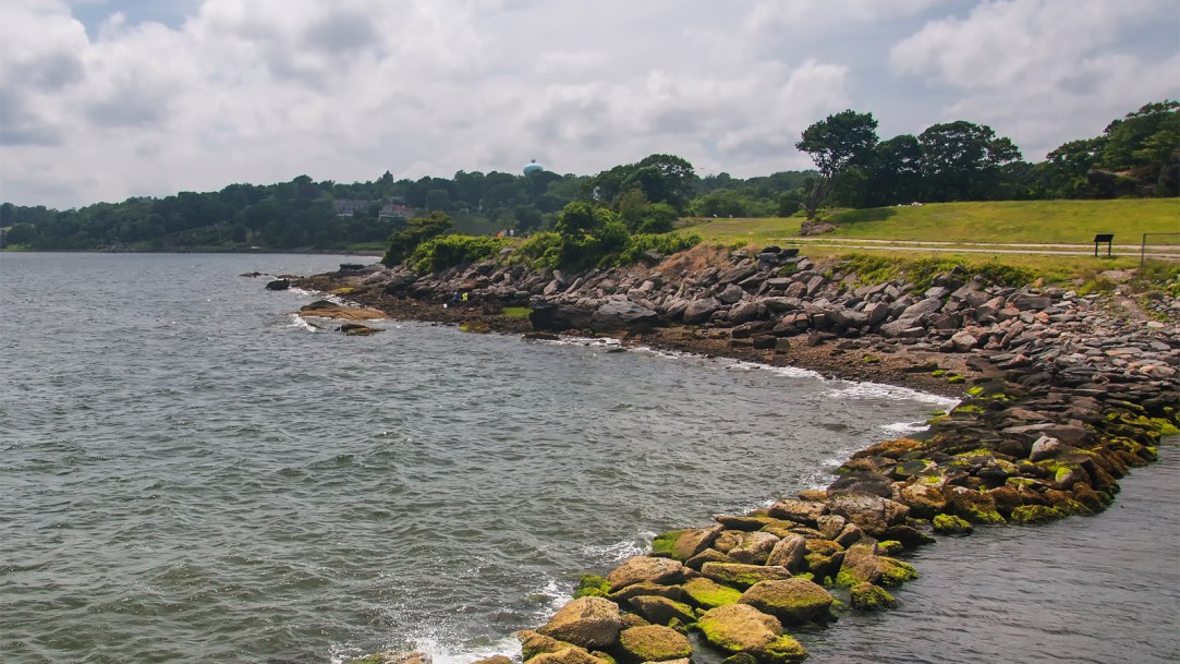 Narragansett-bay-Warwick-Rhode-Island