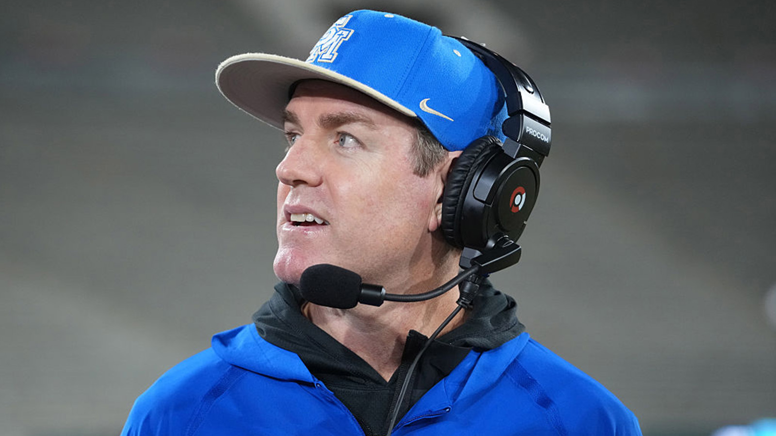 Carson Palmer’s Son Silenced Cries Of Nepotism In Historic Win While His Dad Yelled At Referee During Rules Dispute Carson Palmer’s Son Silenced Cries Of Nepotism In Historic Win While His Dad Yelled At Referee During Rules Dispute