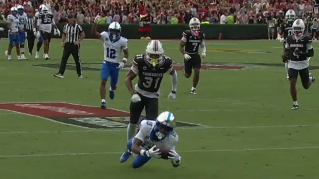 Kentucky football south carolina Kenny Darby catch replay overturned incomplete pass indisputable evidence