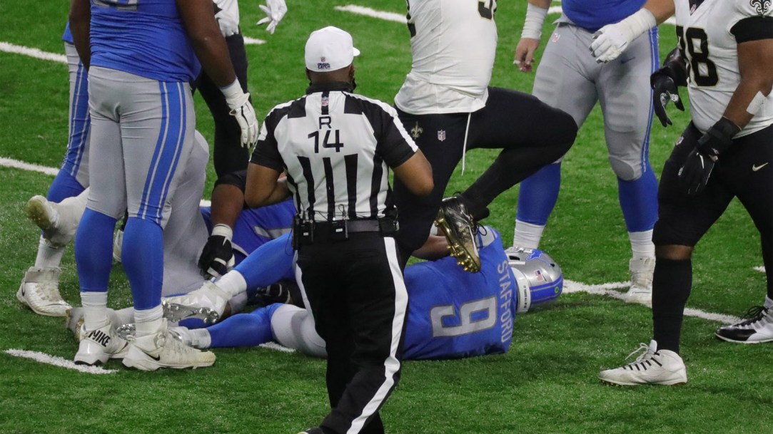 matthew-stafford-sacked