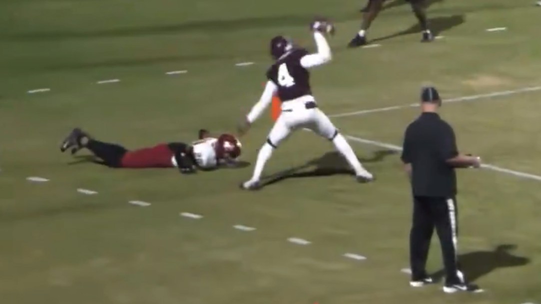 Mississippi College Football Controversy Hinds Jones JUCO Unsportsmanlike Conduct Penalty