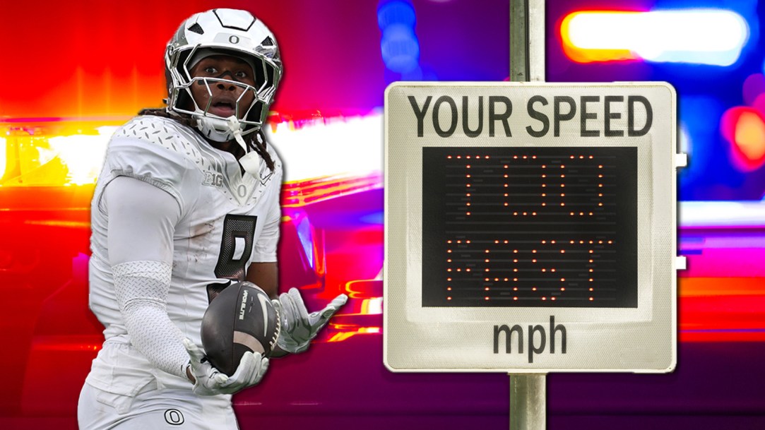 Oregon football police chase Jamari Johnson Evan Stewart speeding arrest investigation
